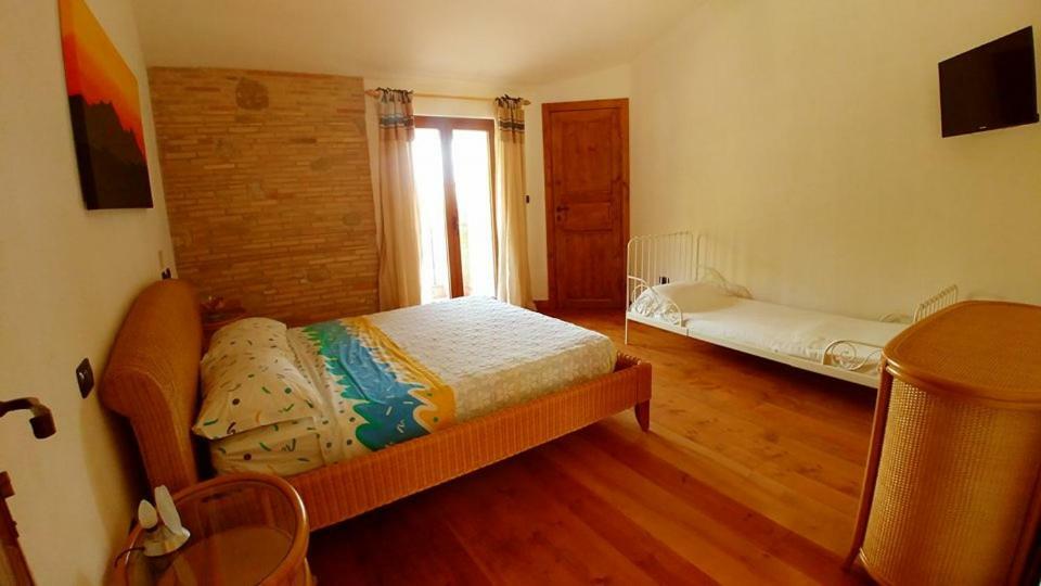 Casale Del Sole Bed & Breakfast Cepagatti Dış mekan fotoğraf